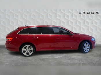 Used Skoda Superb 2021 for sale - 76895596: Photo