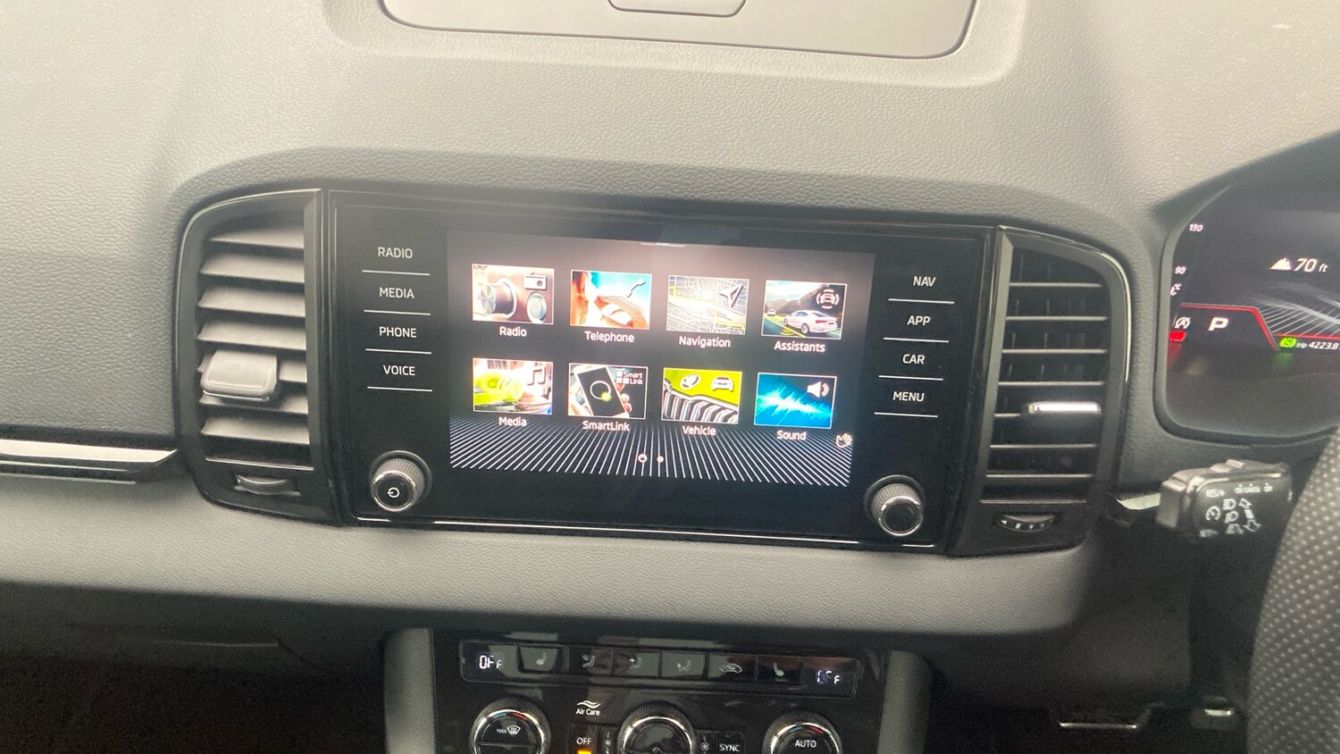 Used Skoda Karoq 2023 for sale - 77602174: Photo 8