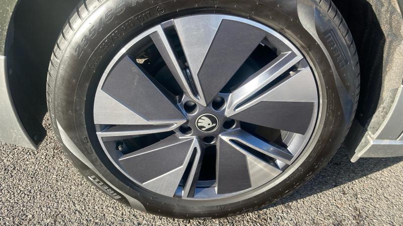 Used Skoda Enyaq 2025 for sale - 75730926: Photo 14