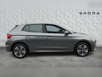 Used Skoda Fabia 2024 for sale - 77602485: Photo