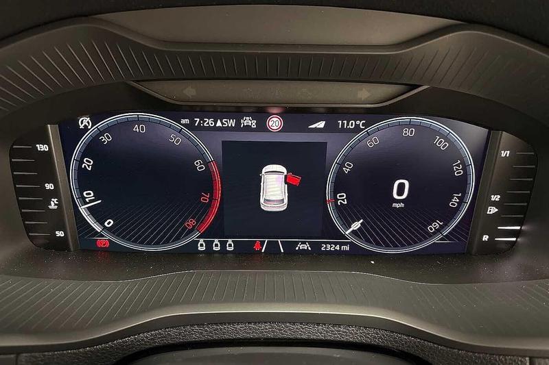 Used Skoda Karoq 2025 for sale - 76312277: Photo 11