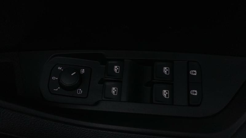 Used Skoda Karoq 2025 for sale - 76312277: Photo 17