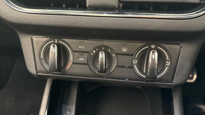 Used Skoda Kamiq 2023 for sale - 76957144: Photo 31