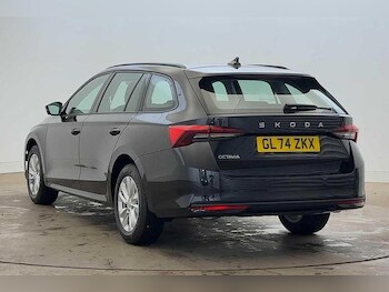 Used Skoda Octavia 2025 for sale - 76196442: Photo 3
