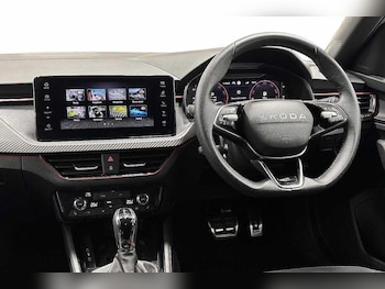 Used Skoda Kamiq 2025 for sale - 77665179: Photo