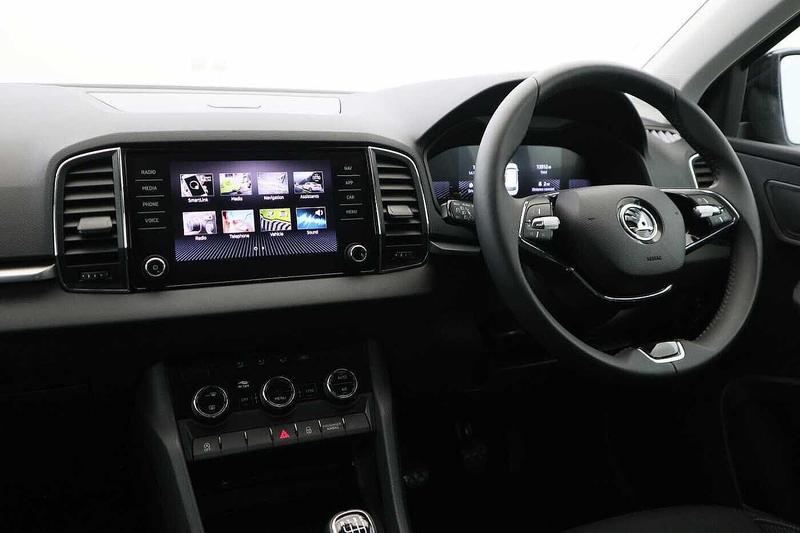 Used Skoda Karoq 2024 for sale - 77055892: Photo 2