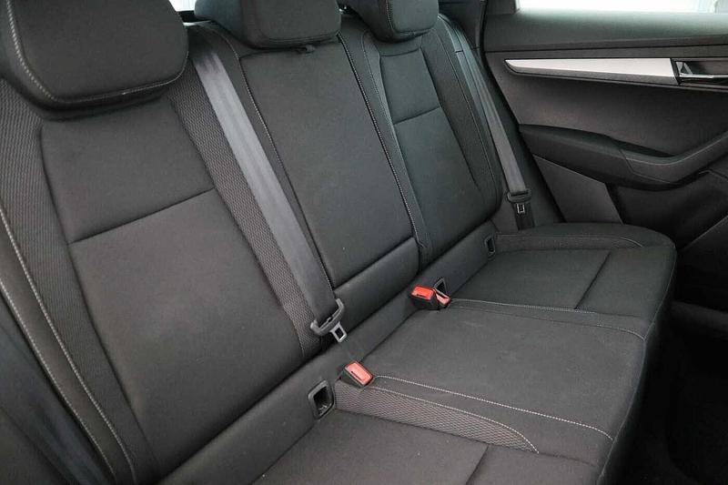 Used Skoda Karoq 2024 for sale - 77055892: Photo 9