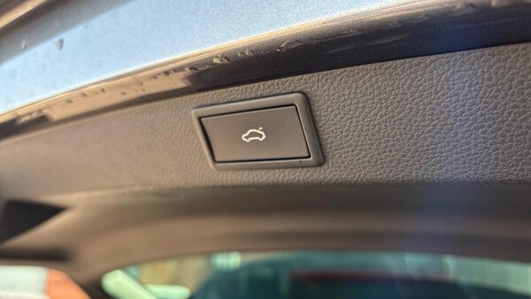 Used Skoda Karoq 2024 for sale - 73327163: Photo 11