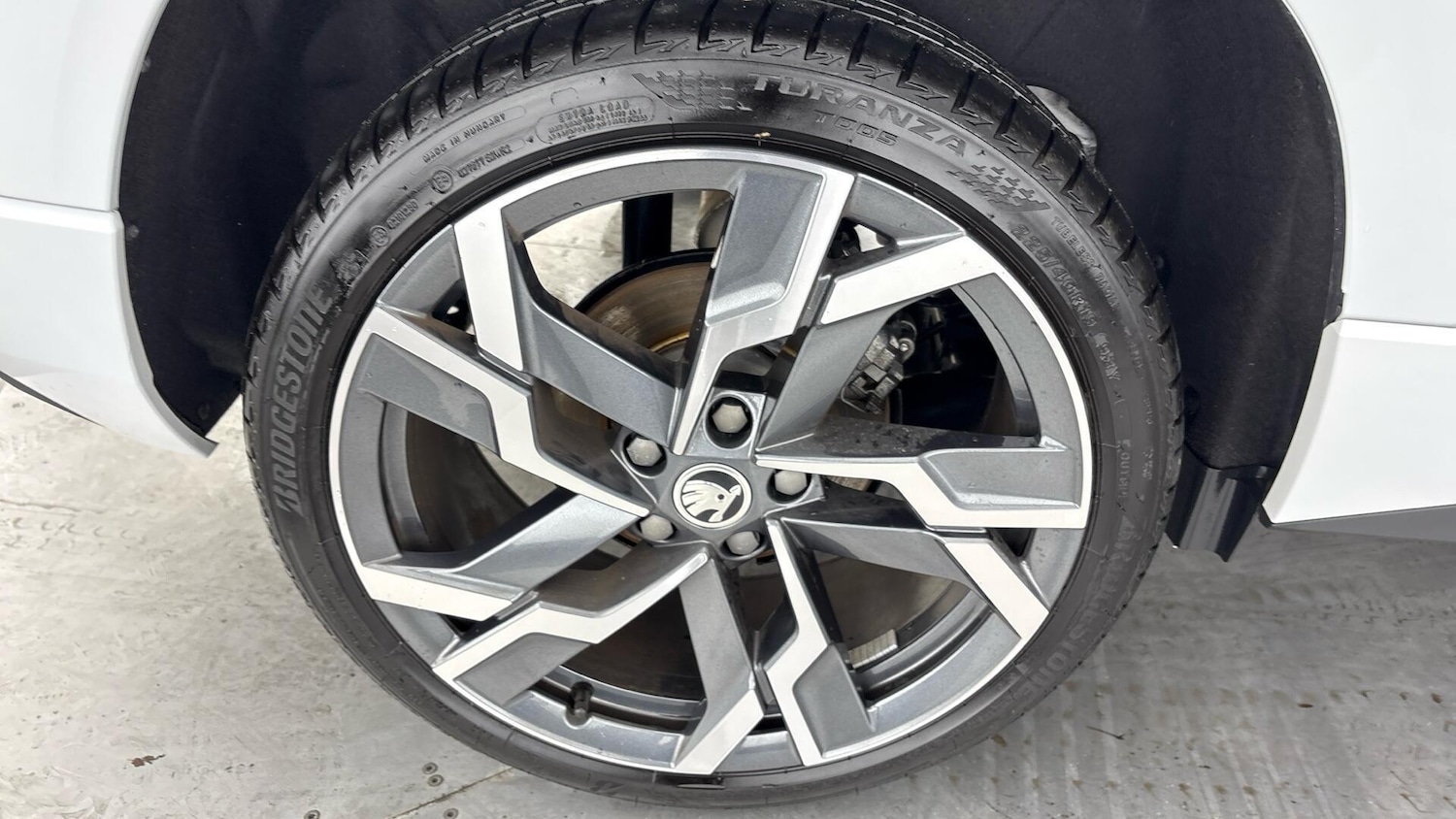 Used Skoda Karoq 2025 for sale - 77750123: Photo 27