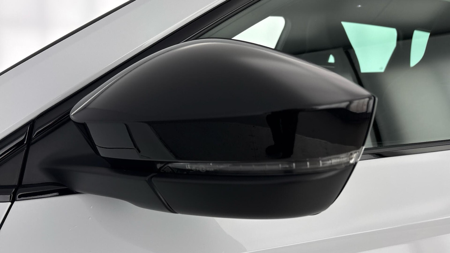 Used Skoda Karoq 2025 for sale - 77750123: Photo 36