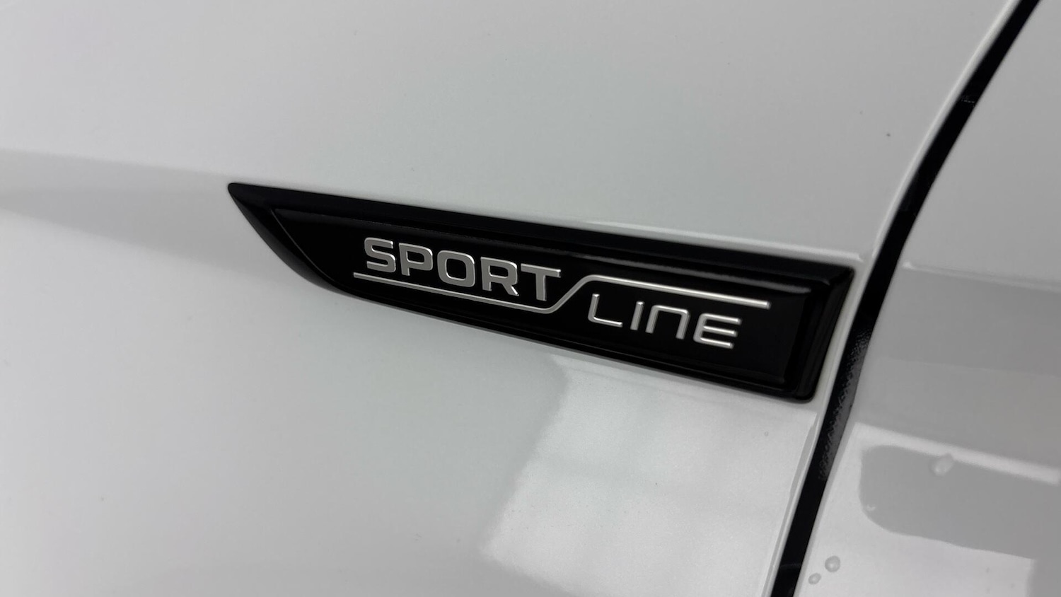 Used Skoda Karoq 2025 for sale - 77750123: Photo 37