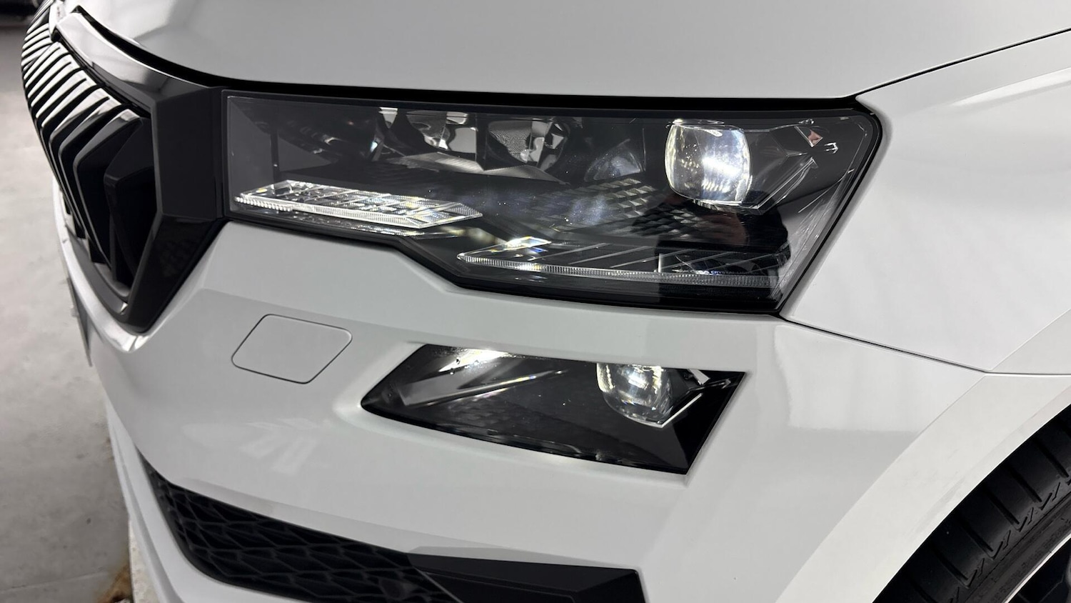 Used Skoda Karoq 2025 for sale - 77750123: Photo 39