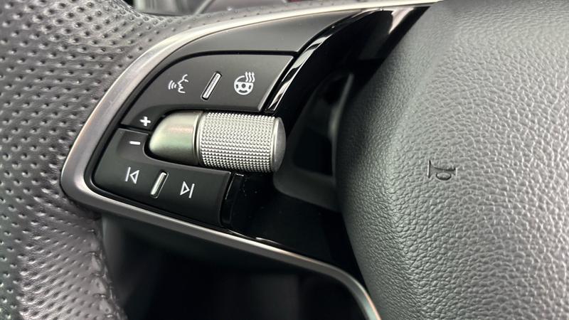 Used Skoda Karoq 2025 for sale - 77088171: Photo 13