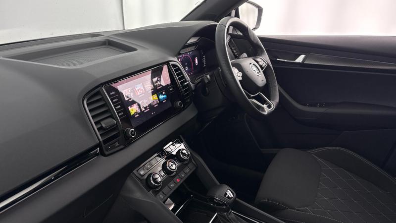 Used Skoda Karoq 2025 for sale - 77088171: Photo 2