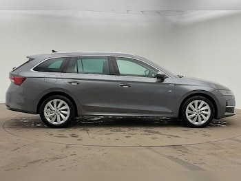 Used Skoda Octavia 2024 for sale - 76161968: Photo 4