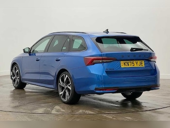 Used Skoda Octavia 2025 for sale - 78370535: Photo