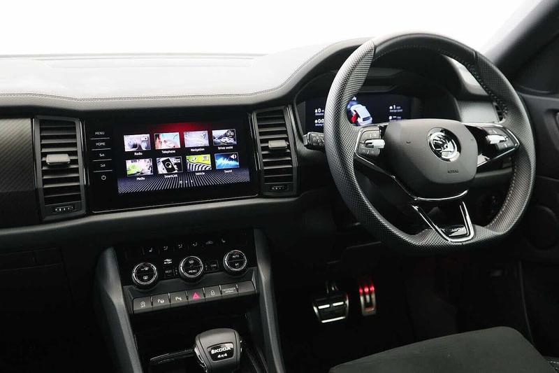 Used Skoda Kodiaq 2023 for sale - 76344443: Photo 2