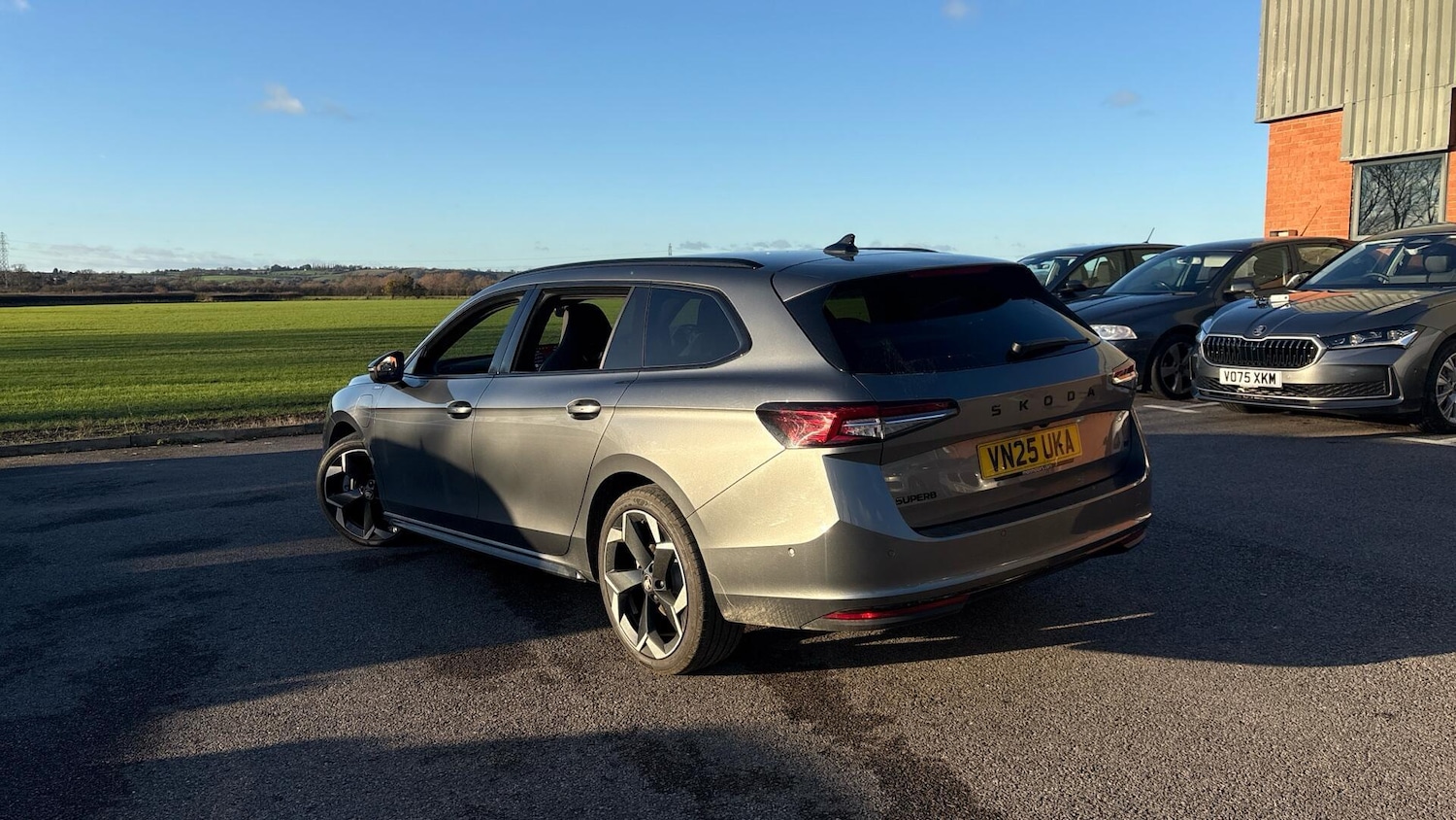 Used Skoda Superb 2025 for sale - 77505159: Photo 4