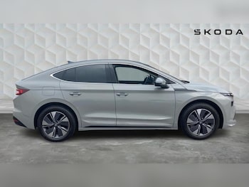 Used Skoda Enyaq 2025 for sale - 76252393: Photo 4
