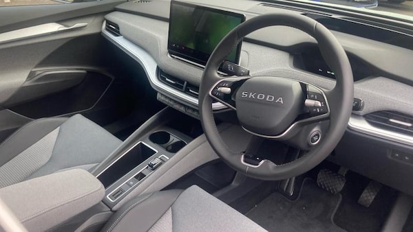 Used Skoda Enyaq 2025 for sale - 76252393: Photo 6