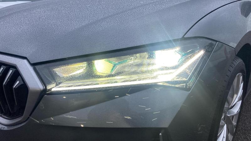 Used Skoda Superb 2025 for sale - 76252375: Photo 12