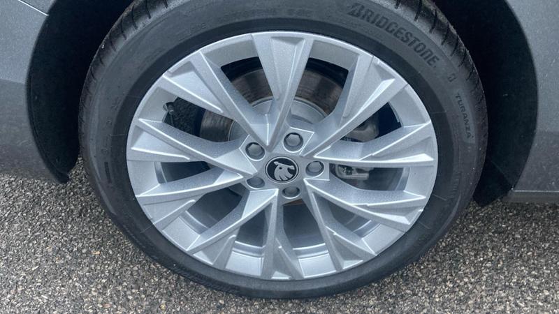 Used Skoda Superb 2025 for sale - 76252375: Photo 14