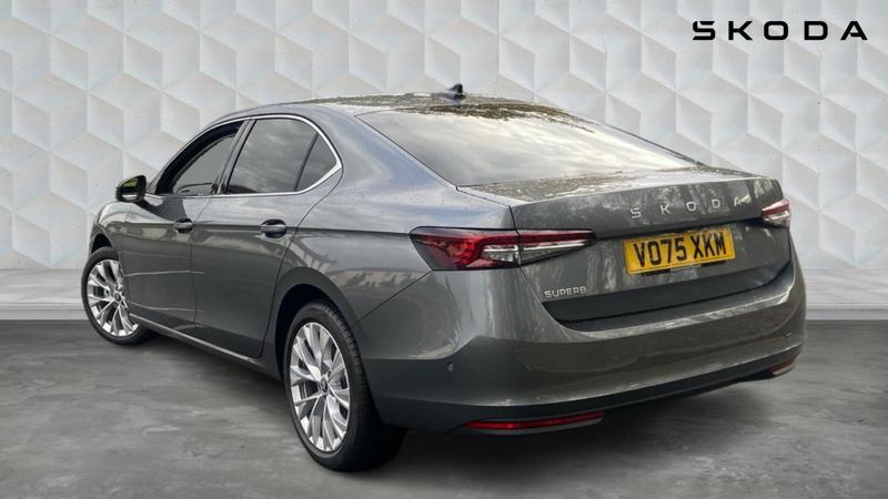 Used Skoda Superb 2025 for sale - 76252375: Photo 3