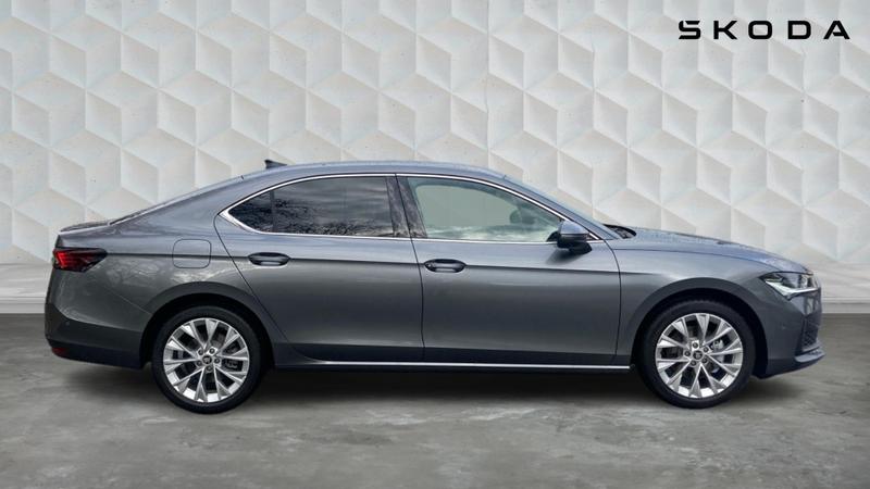 Used Skoda Superb 2025 for sale - 76252375: Photo 4