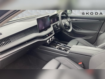 Used Skoda Superb 2024 for sale - 77662717: Photo