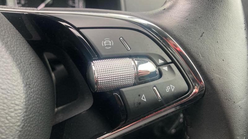 Used Skoda Karoq 2021 for sale - 76415849: Photo 30