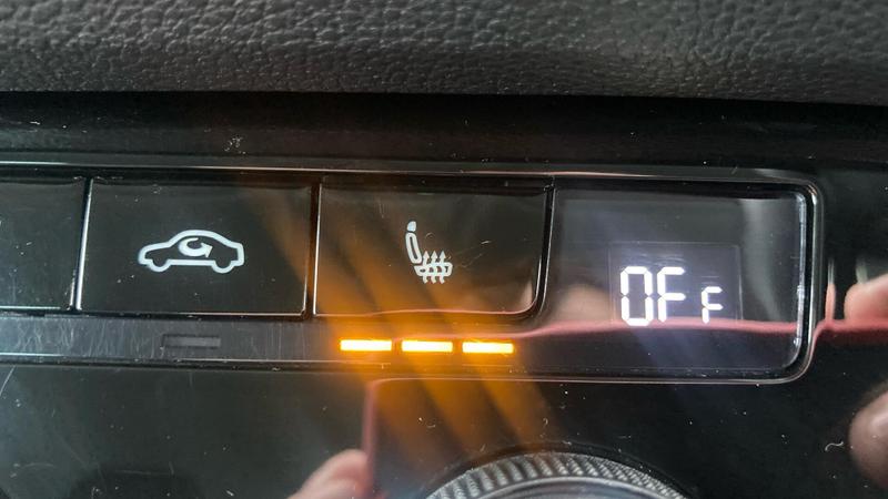 Used Skoda Karoq 2021 for sale - 76415849: Photo 36