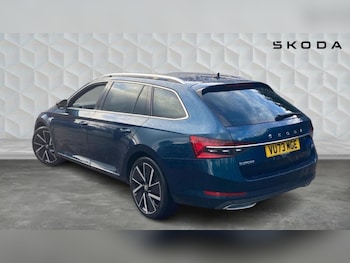 Used Skoda Superb 2023 for sale - 77282644: Photo