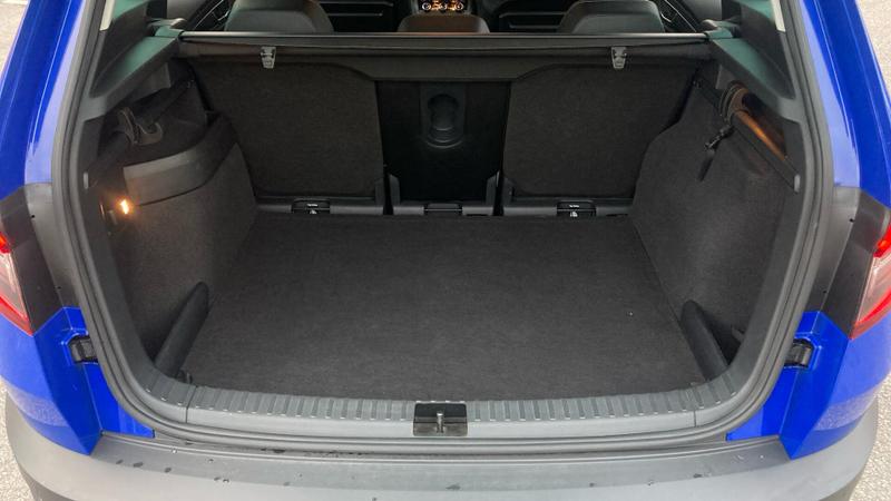Used Skoda Karoq 2019 for sale - 76097279: Photo 12