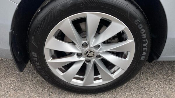 Used Skoda Superb 2024 for sale - 75550131: Photo 21