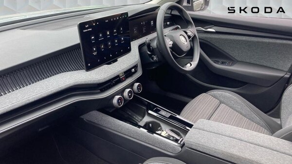 Used Skoda Superb 2024 for sale - 75550131: Photo 3