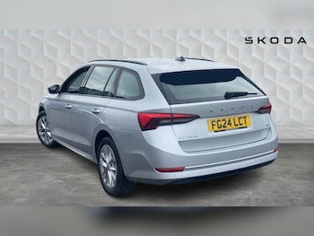 Used Skoda Octavia 2024 for sale - 77602478: Photo