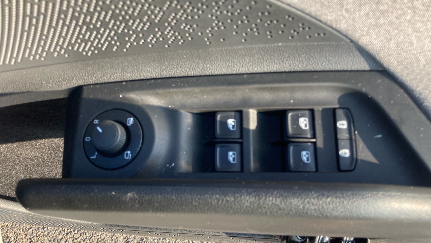 Used Skoda Enyaq 2025 for sale - 77602414: Photo 17