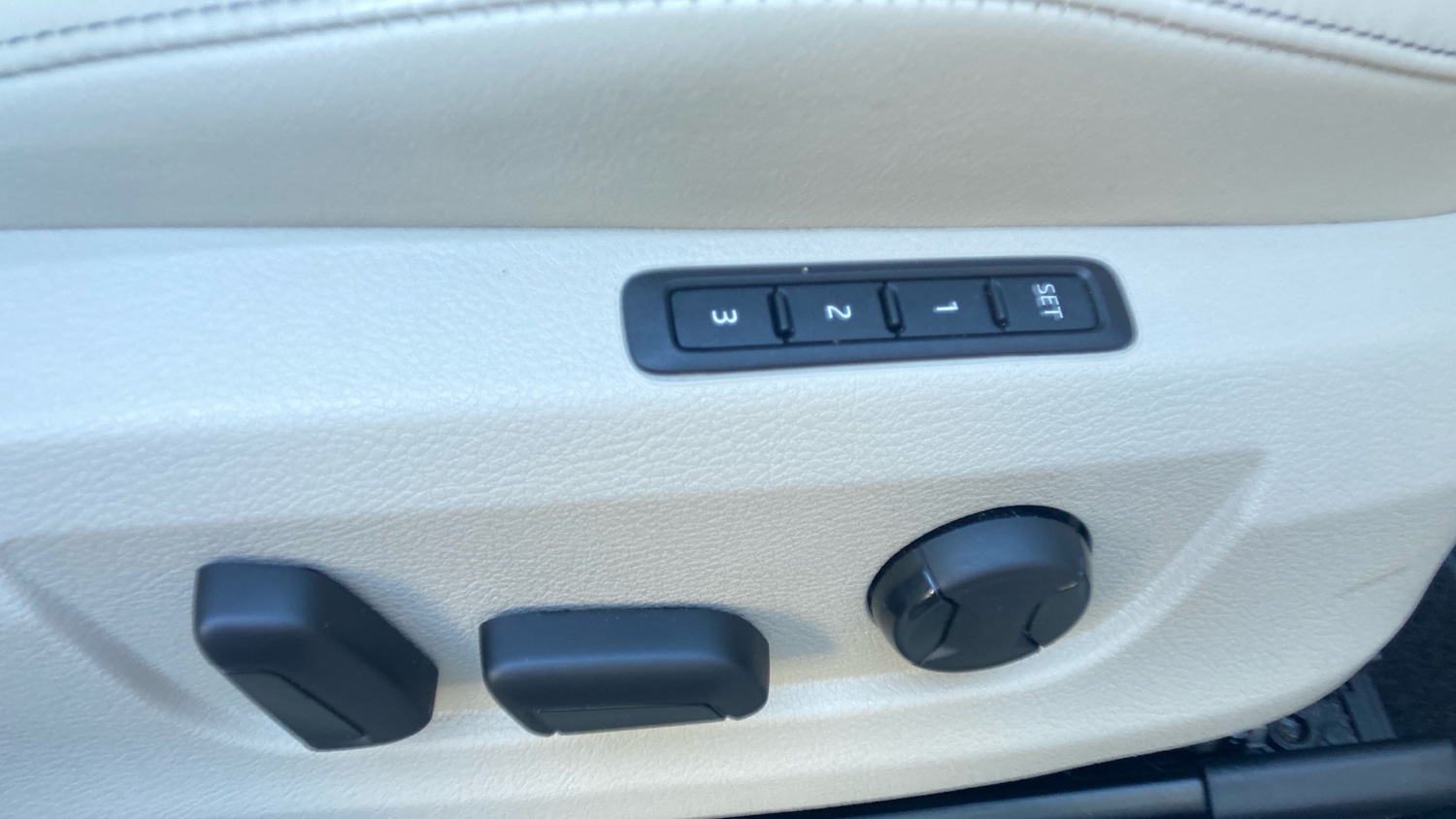 Used Skoda Superb 2023 for sale - 77653222: Photo 14