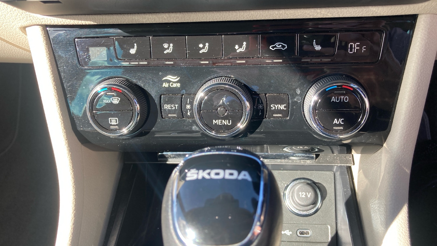 Used Skoda Superb 2023 for sale - 77653222: Photo 17