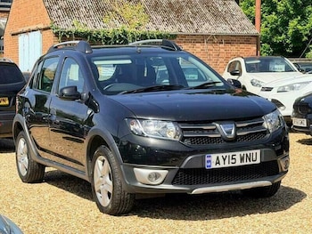 Used Dacia Sandero Stepway 2015 for sale - 78922669: Photo