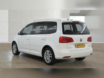 Used Volkswagen Touran 2012 for sale - 79132908: Photo