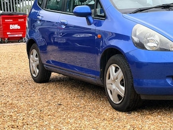 Used Honda Jazz 2004 for sale - 78922976: Photo