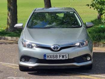 Used Toyota Auris 2019 for sale - 74554203: Photo