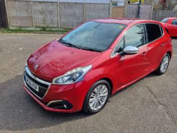 Used Peugeot 208 2016 for sale - 74611680: Photo