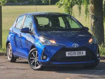 Used Toyota Yaris 2019 for sale - 74838532: Photo
