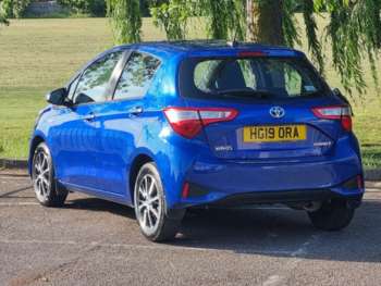 Used Toyota Yaris 2019 for sale - 74838532: Photo