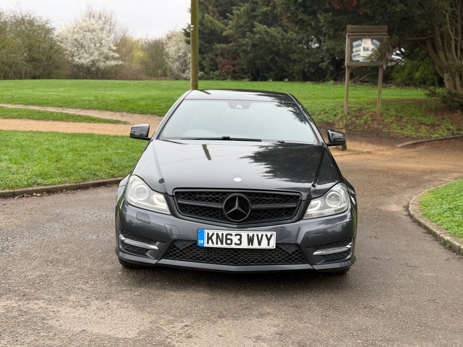 Used Mercedes-Benz C Class 2013 for sale - 77821824: Photo 2