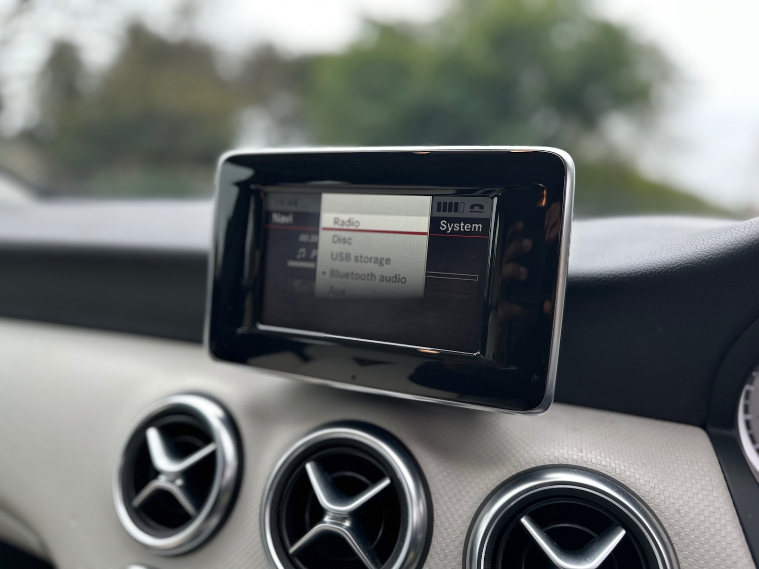 Used Mercedes-Benz A-Class 2013 for sale - 77595619: Photo 12