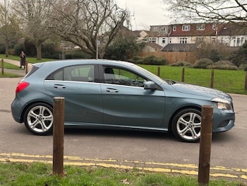 Used Mercedes-Benz A-Class 2013 for sale - 77595619: Photo