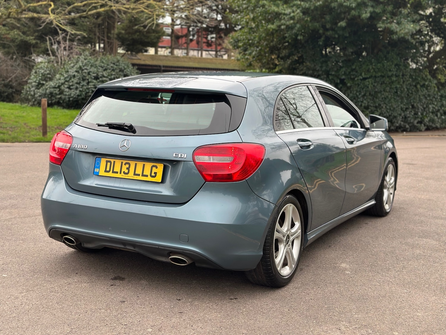 Used Mercedes-Benz A-Class 2013 for sale - 77595619: Photo 5